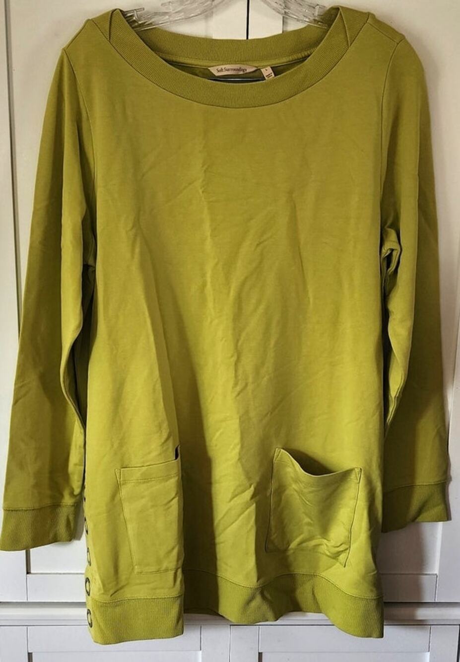 Soft Surroundings Tunic Green Long Sleeve Pullover Sweater Front Pockets Large